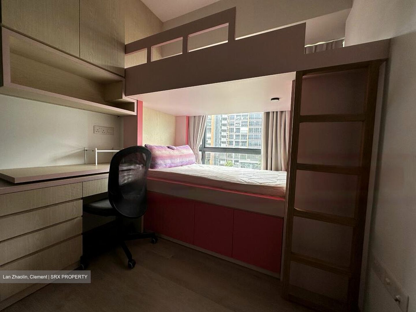 The Palette (D18), Condominium #569380321